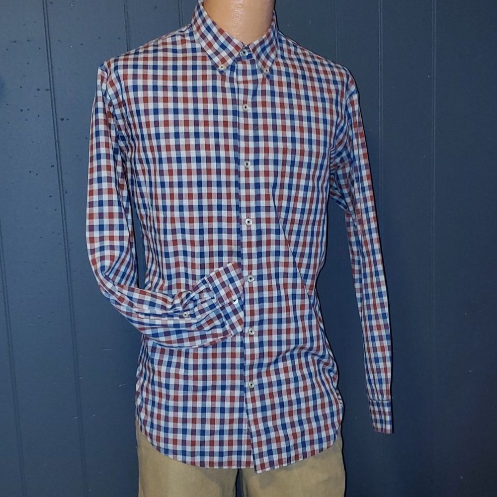 Van Heusen long sleeve button down